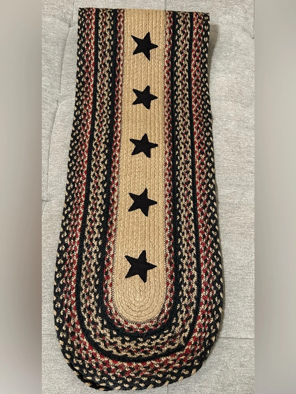 Colonial Star Braided Jute Table Runner Oval 13 x 72 Tan, Red, Black